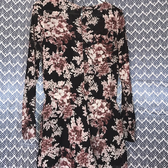 πHPπFree People Floral Romper πΈ - Picture 6 of 9